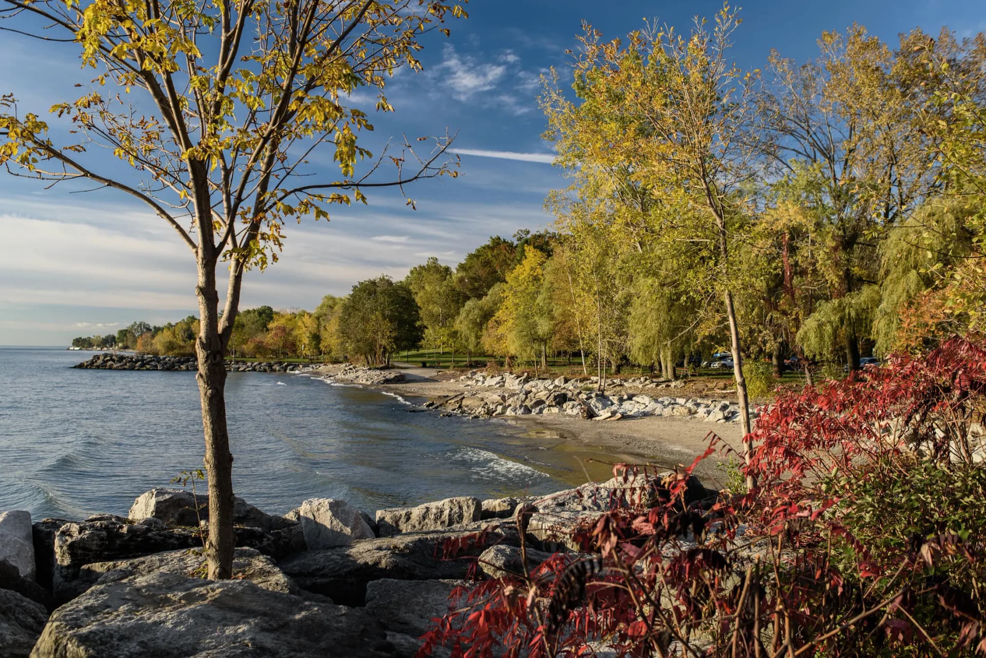 The Lake Ontario shoreline at Jack Darling Park in Mississauga